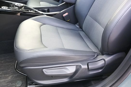 Kia Niro 1.6 Gdi Hybrid l