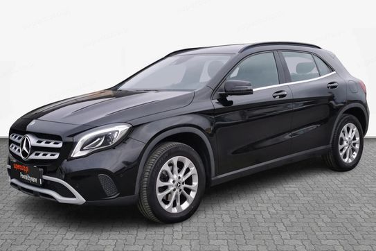 Mercedes GLA 180 7G-DCT Style