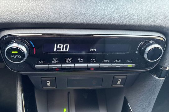 Toyota Yaris Style 1.5 Hybrid