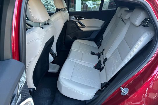 BMW iX2 eDrive20