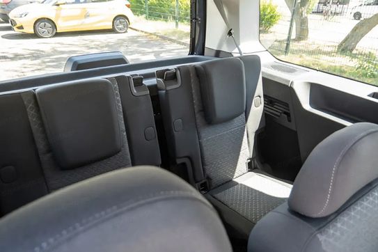 Ford Tourneo Connect Grand Titanium PHEV A6