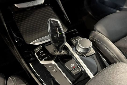 BMW X3 xDrive30d Advantage