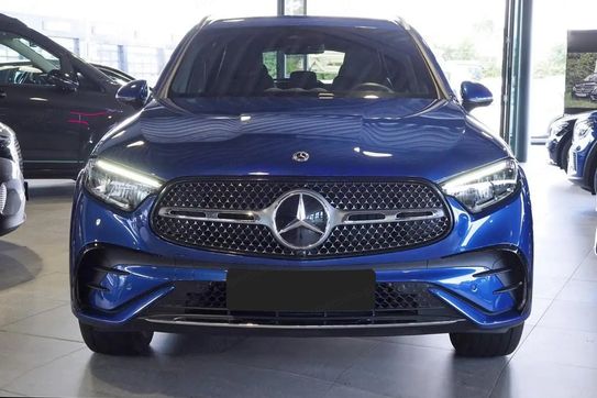 Mercedes GLC 200 4-Matic AMG Line