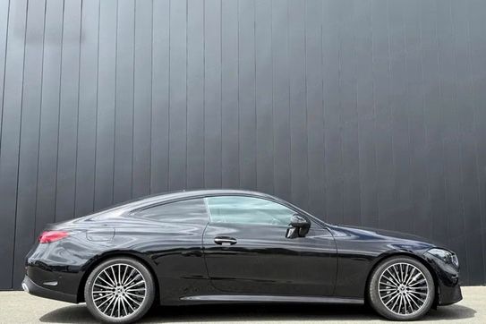 Mercedes CLE 200 4-Matic AMG Line