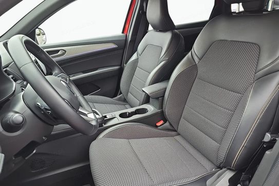 Renault Arkana 1.3 TCe mHEV Techno EDC