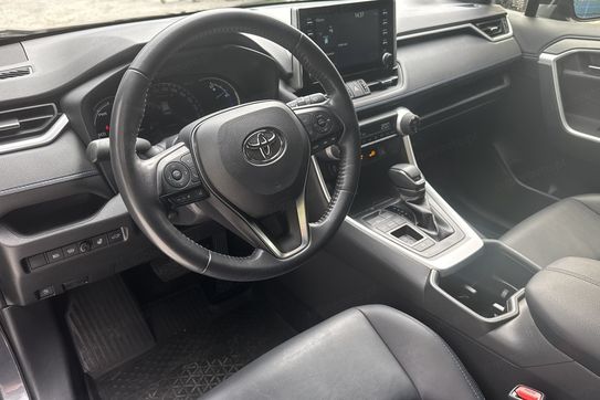 Toyota RAV4 Selection 2.5 Hybrid