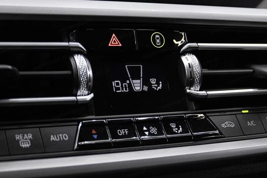 BMW Seria 3 320e aut