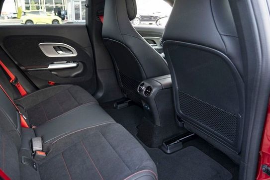 Mercedes CLA 220 4-Matic AMG Line