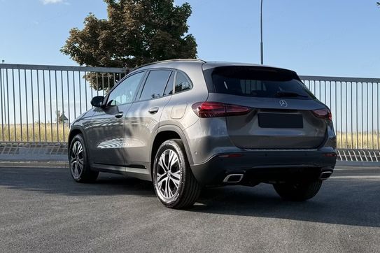 Mercedes GLA 200 Progressive