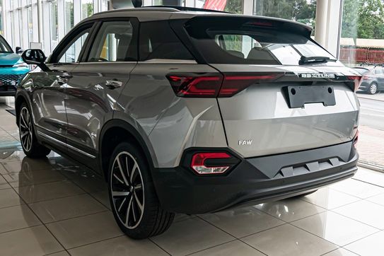 Bestune T77 1.5T Elegance DCT