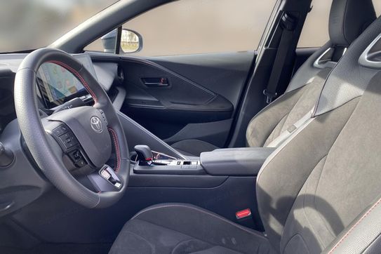 Toyota C-HR 2.0 PHEV GR Sport