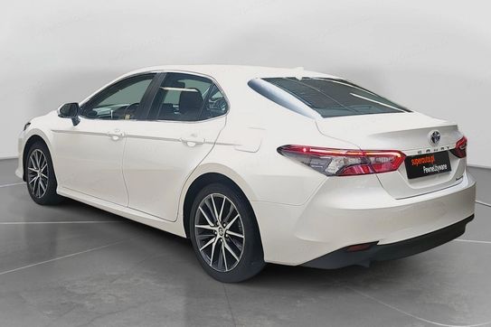 Toyota Camry 2.5 Hybrid Prestige