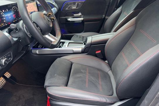 Mercedes GLB 200 AMG Line
