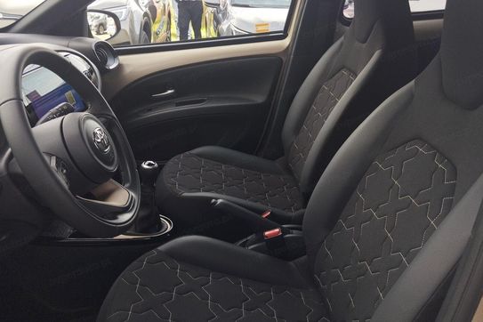 Toyota Aygo X 1.0 VVT-i Executive