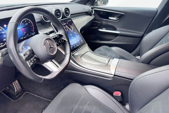 Mercedes Klasa C 220 d 4MATIC AMG Line