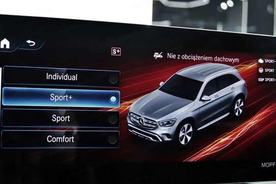 Mercedes GLC 200 4MATIC AMG Line