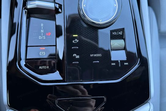 BMW Seria 5 530e xDrive PHEV M Sport Edition aut