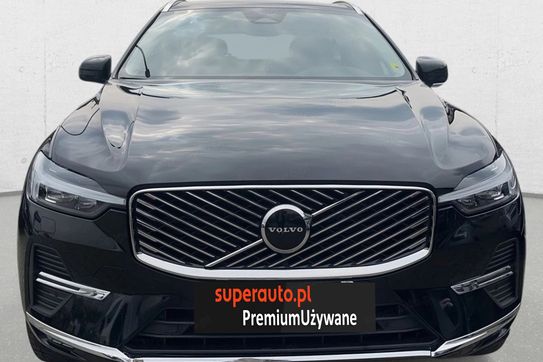Volvo XC60 B5 B AWD Plus Bright
