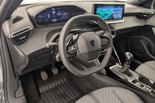 Peugeot 2008 ALLURE 1.2 PureTech