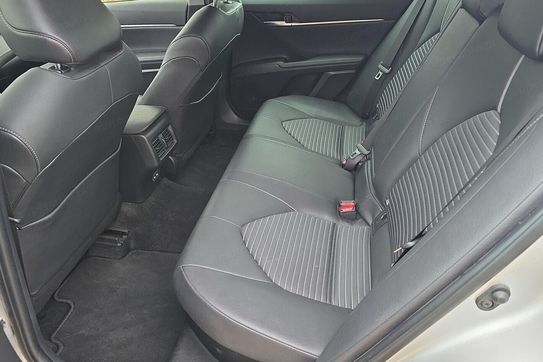 Toyota Camry 2.5 Hybrid Prestige