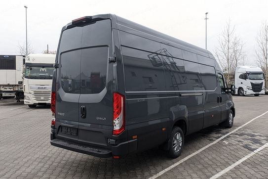 Iveco Daily 35S18 18m3 L4H3