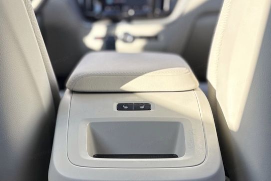 Volvo XC60 T6 Plug-In Hybrid AWD Plus Bright