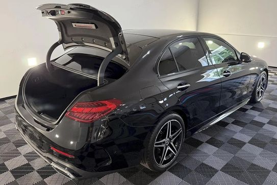 Mercedes C Klasa 220 d 4-Matic AMG