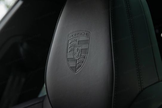 Porsche Macan 4