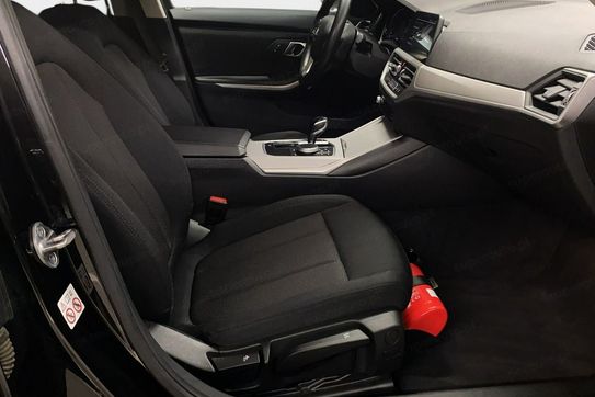 BMW Seria 3 320d xDrive