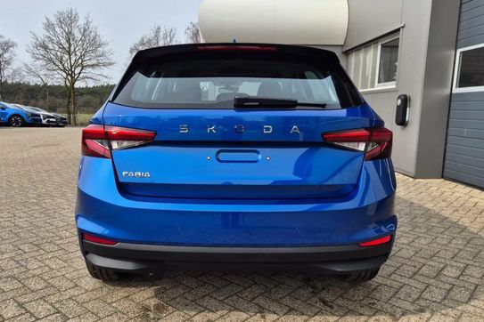 Skoda Fabia Essence 1.0 MPI