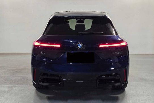 BMW iX M70 xDrive