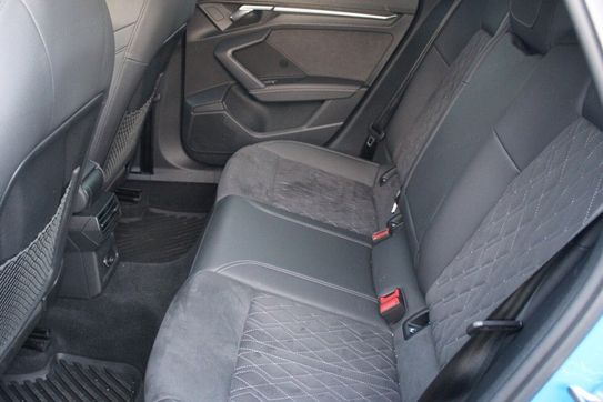 Audi A3 S3 TFSI quattro S tronic