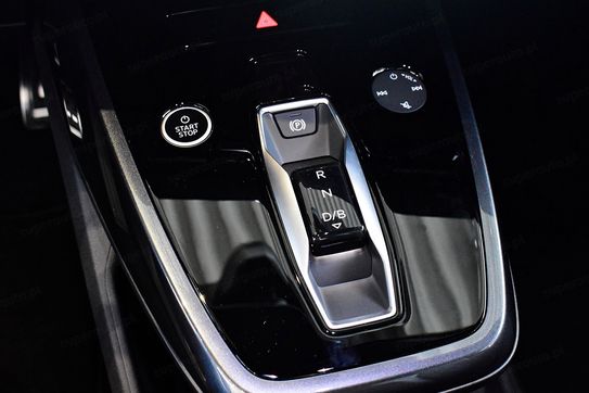 Audi Q4 e-tron 45 quattro Advanced Sportback