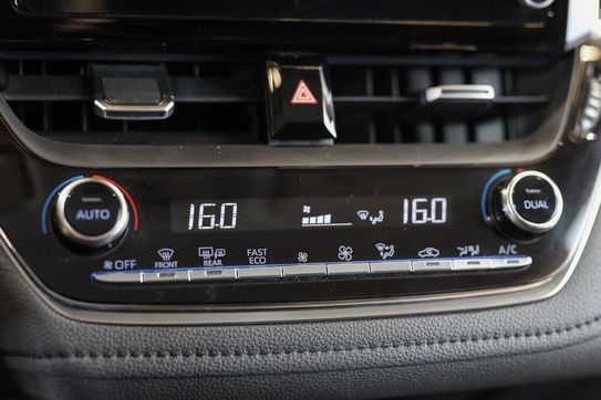 Toyota Corolla 1.8 Hybrid Executive