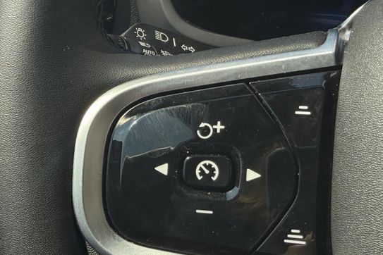 Volvo V60 B4 B Plus Dark aut