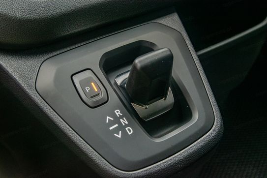 Renault Trafic L2H1 AT9