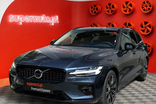 Volvo V60 B4 B Ultra Dark
