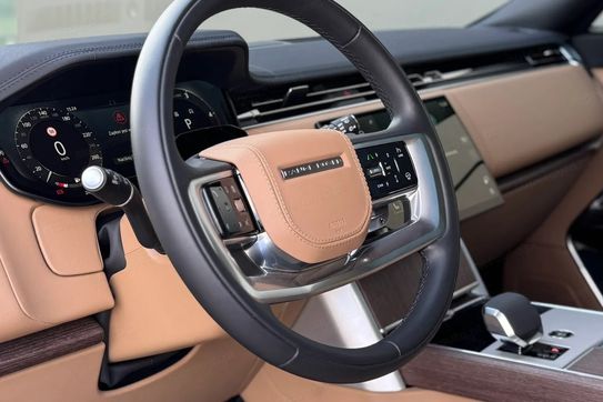 Land Rover Range Rover D300 SE