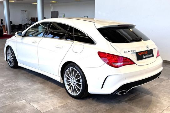 Mercedes CLA 200