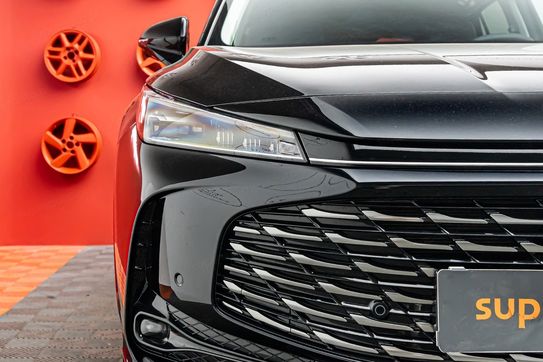 MG HS Exclusive 1.5 AT