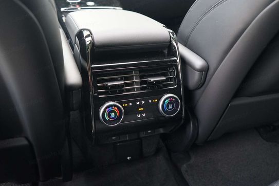 Land Rover Range Rover Sport 4.4 V8 P530 Autobiography