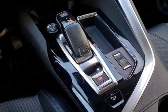 Peugeot 3008 1.5 BlueHDi Allure Pack