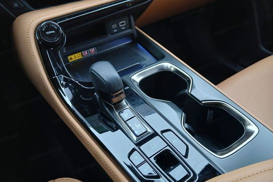 Lexus NX 350h Omotenashi AWD