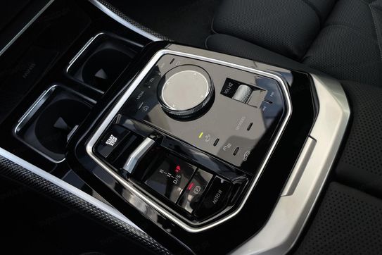 BMW Seria 7 740d xDrive M Sport