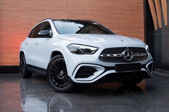 Mercedes GLA 200 AMG Line