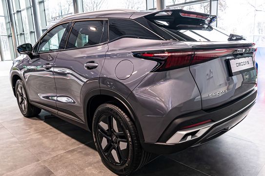 Omoda 5 1.5 T-GDI Hybrid Premium DHT