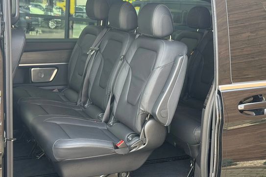 Mercedes V Klasa 250 d 4-Matic Avantgarde 9G-Tronic (ekstra dł)