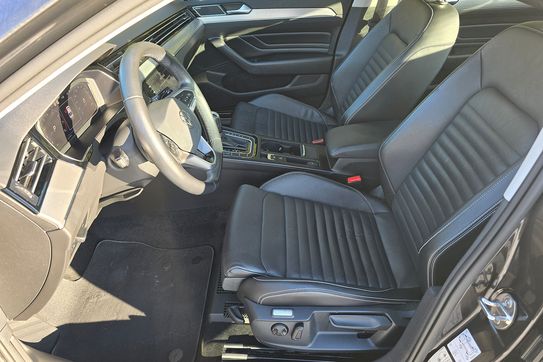 Volkswagen Passat 1.5 TSI EVO Elegance DSG