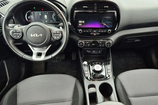 Kia Soul 64KWH m