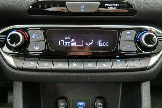 Hyundai i30 1.0 t-Gdi Smart